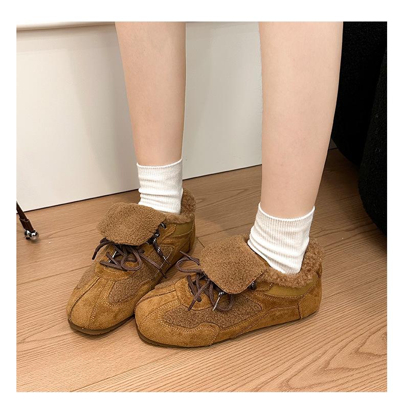 Retro Soft-soled Flat-soled Velvet German Training Shoes for Women's 2025 Winter New Inner Height-increasing Fluffy Shoes Versatile Warm Cotton Shoes