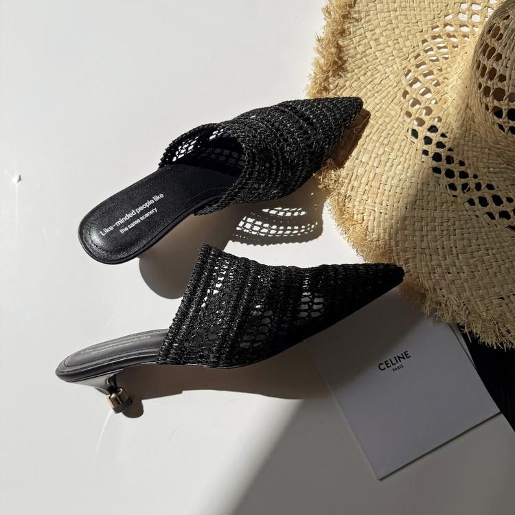 

Соломенные сандалии уличная обувь 2025 лето новые однопедальные дышащие полушлепанцы тканые с закрытым носком модные и универсальные 39 чёрный