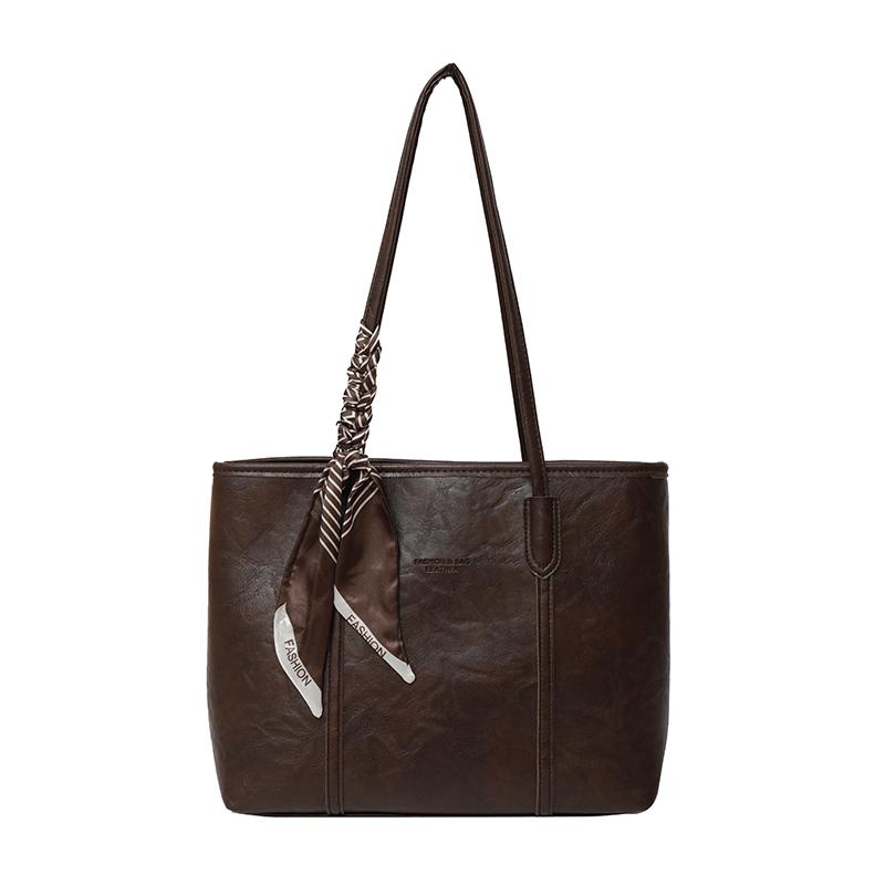 Retro vielseitige feminine Schultertasche einzigartige Schultertasche große Kapazität neue Mode Herbst und Winter