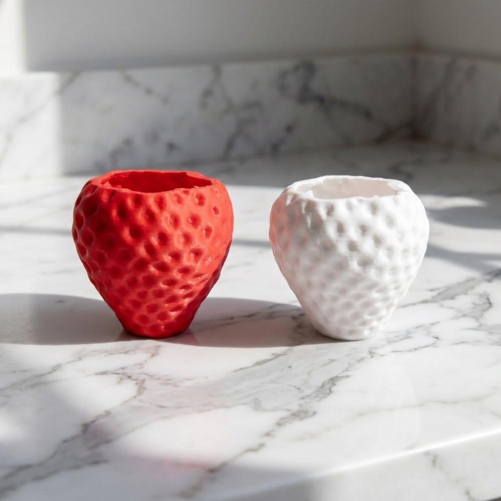 Ornaments Strawberry Flower Pot 3D Printed Fruit Shaped Desktop Planter Mini Plant Pot Balcony