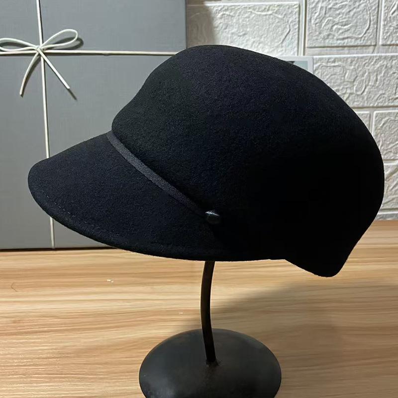 Autumn and winter new wool felt hat retro equestrian hat women's versatile face small short brim cap women's small fragrance