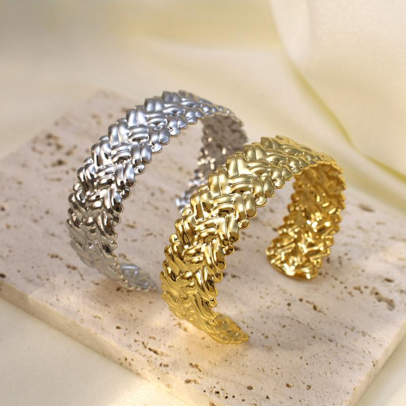 Stainless Steel Titanium Steel Exaggerated Opening Bracelet Natural Heavy Industry Beating Pattern Texture Exaggerated Personality Design Female
