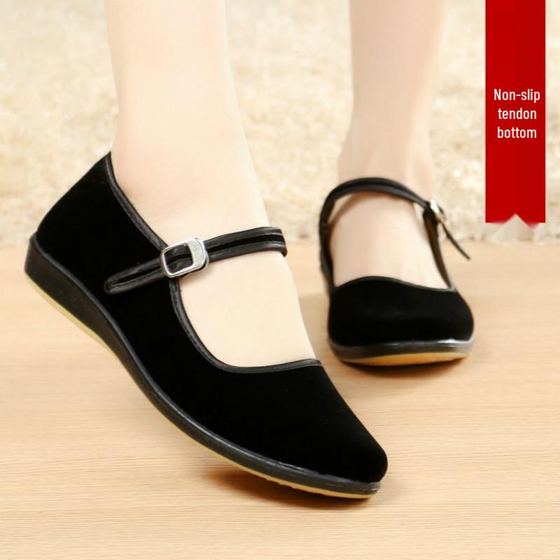 

Женские черные бархатные туфли из ткани «Старый Пекин» на подошве из говяжьей жилы, идеально подходят для работы и повседневной носки. 41