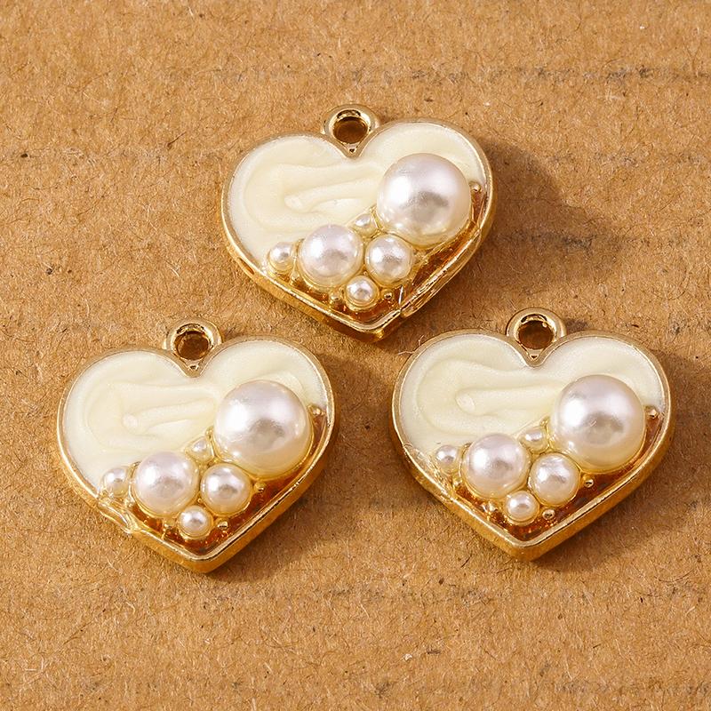 10 Pcs 17*17mm Enamel Pearl Love Heart Pendants Charms for Jewelry Making Earrings Necklace DIY Bracelet Accessories Supplies