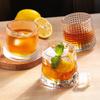 2 Pièces Verre à Whisky Rotatif Cocktails Durables Verres à Whisky Brandy Tasses Tasses à Jus Eau Verre Matériau en Verre