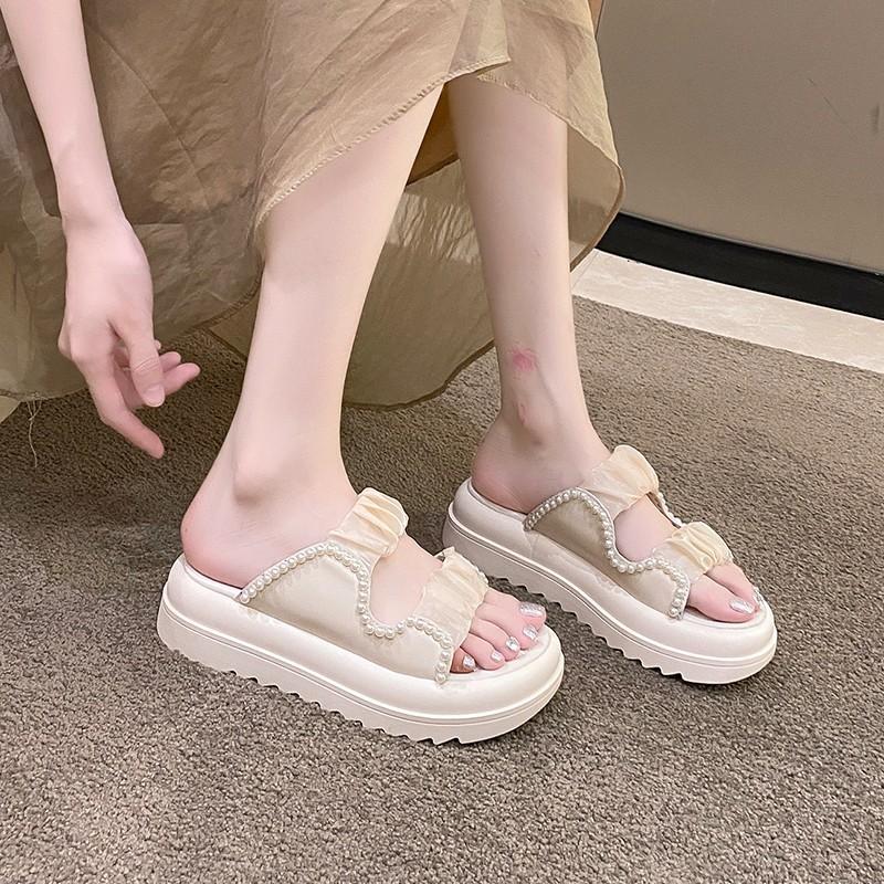 Platform Sandals Women's Summer Wear 2025 New Fairy Style Roman Shoes Pearl Soft Sole Beach Cool Slippers