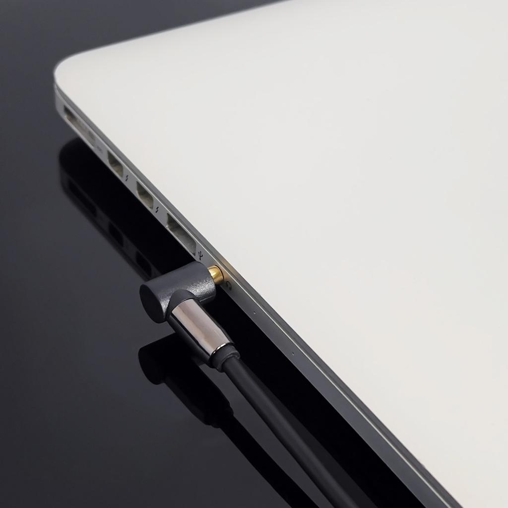 Wozinsky 1.5m Angled AUX Cable Black