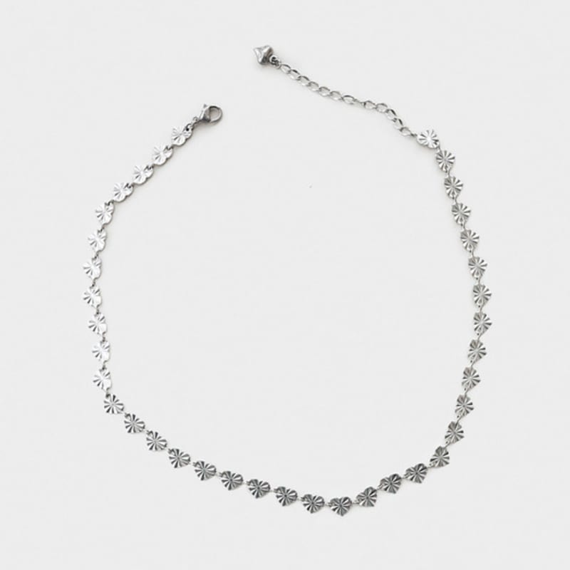 Odds&ends Emboss Heart Choker