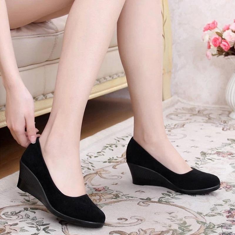 Old Beijing cloth shoes women's shoes wedge heels work shoes high heels professional shoes black cloth shoes factory price one piece