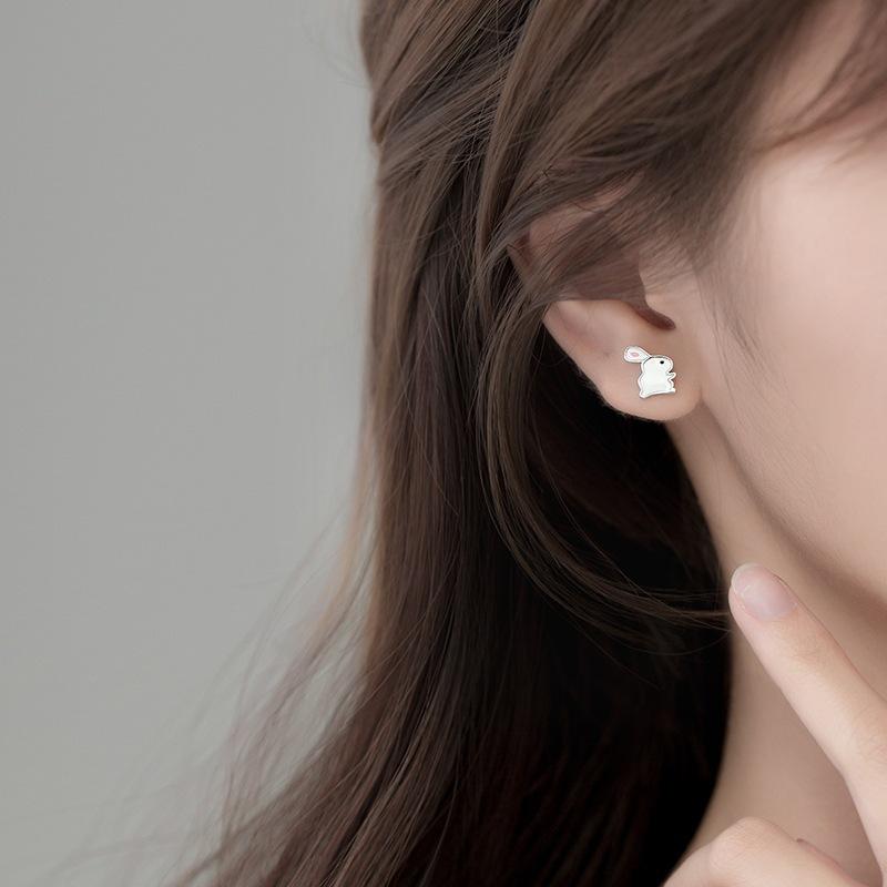 925 Silver Needle Rabbit Carrot Asymmetric Mini Animal Stud Earrings For Women Classic Jewelry Light Accessories