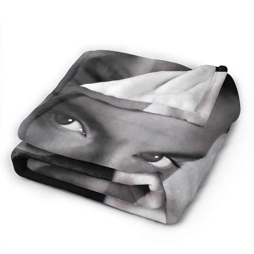 Luis Miguel Plush Blanket Girls Boys Flannel Throw Blanket For Outdoor Warm Custom Quality Bedspread Gift Idea