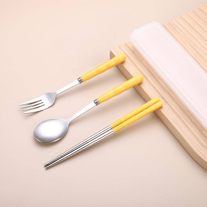 

Ruhan Chinese Style Bamboo Handle Stainless Steel Cutlery Set