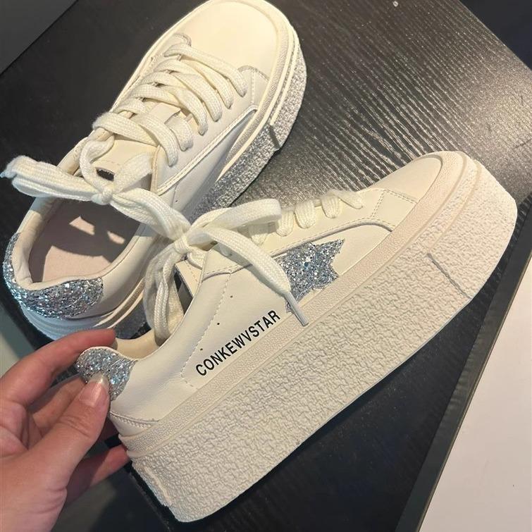 2025 new thick-soled star little white shoes women's Korean version casual versatile sports shoes inner height-increasing lace-up biscuit shoes