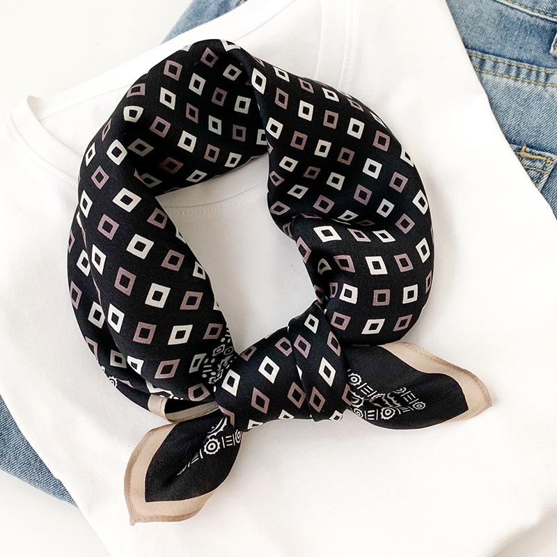 1116 New Professional Decoration Geometric Silk Scarf Fashion Spring and Summer Thin Plaid Mulberry Silk Square Scarf Shawl
