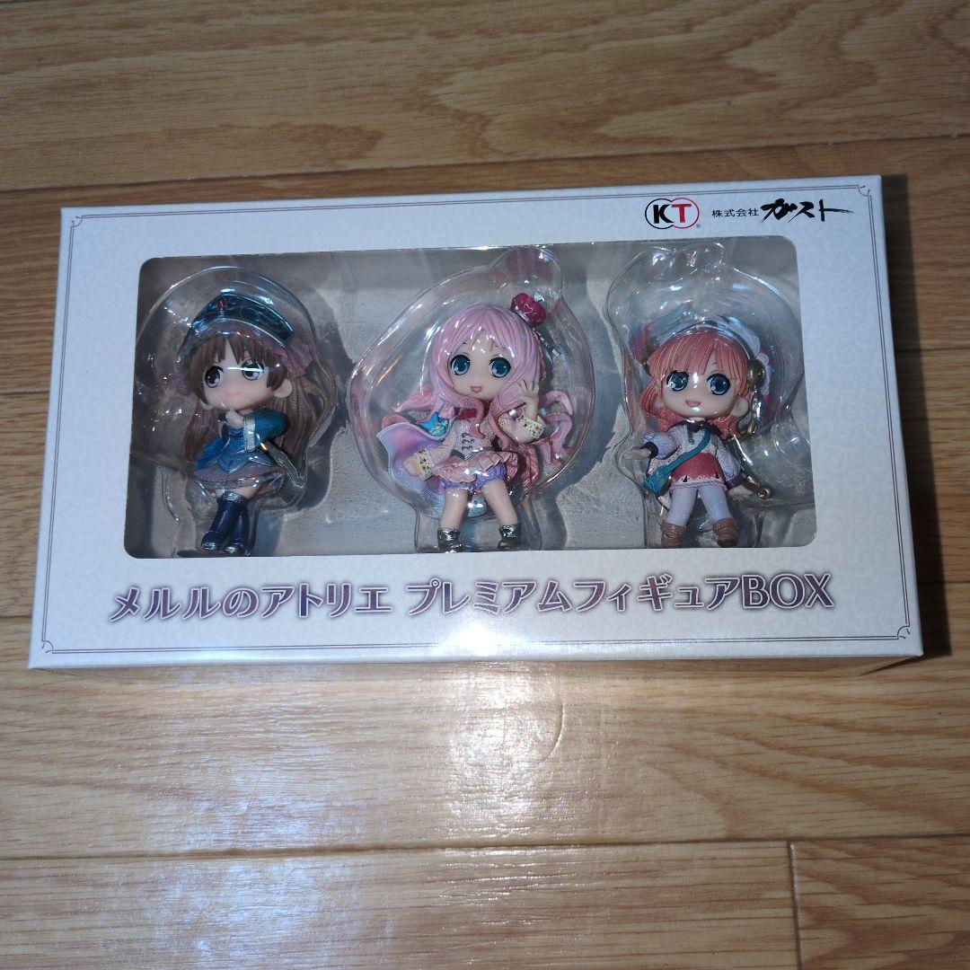 

[Б/У] Коробка с премиум-фигуркой Atelier Meruru