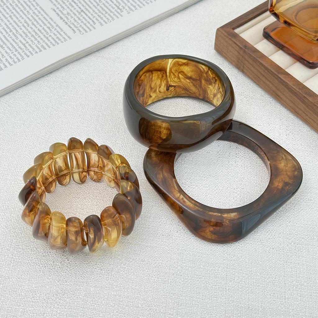 Mote Vintage Gjennomsiktig Resin Chunky Armbånd Geometrisk Uregelmessig Elastisk Bredt Armbånd Armbånd for Kvinner Menn Luksuriøse Estetiske Smykketilbehør