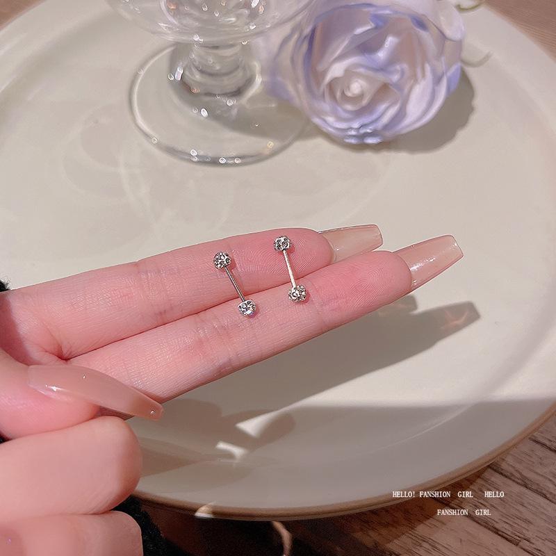 Super Sparkly Zircon High-End Versatile Earrings: Luxury, Influencer-Approved, Piercing-Friendly Studs