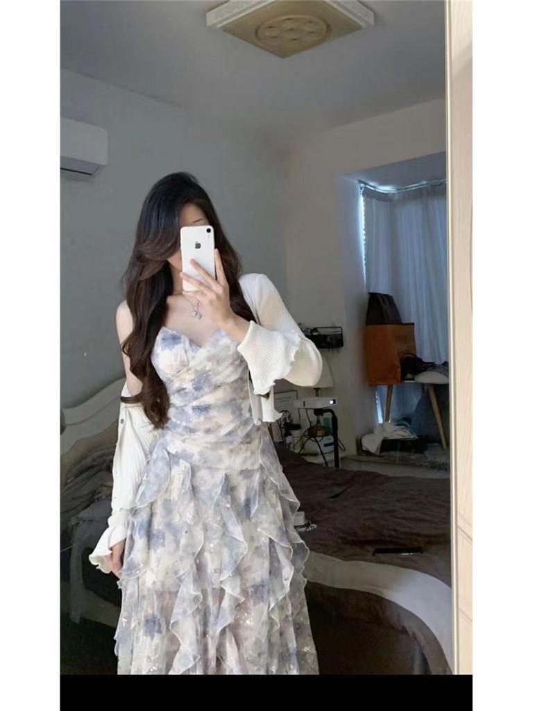 Vestido de tirantes floral de verano para mujer - Escote en V, Estilo de hada que acentúa la cintura, Dulce y moderno