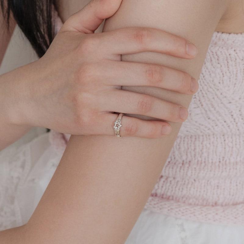 NUDOOR Bloom Ring