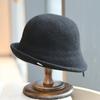 Nový vlněný klobouk bucket dámský podzimní a zimní retro klobouk s ohrnutým okrajem zlatý standard móda teplý klobouk typu basin