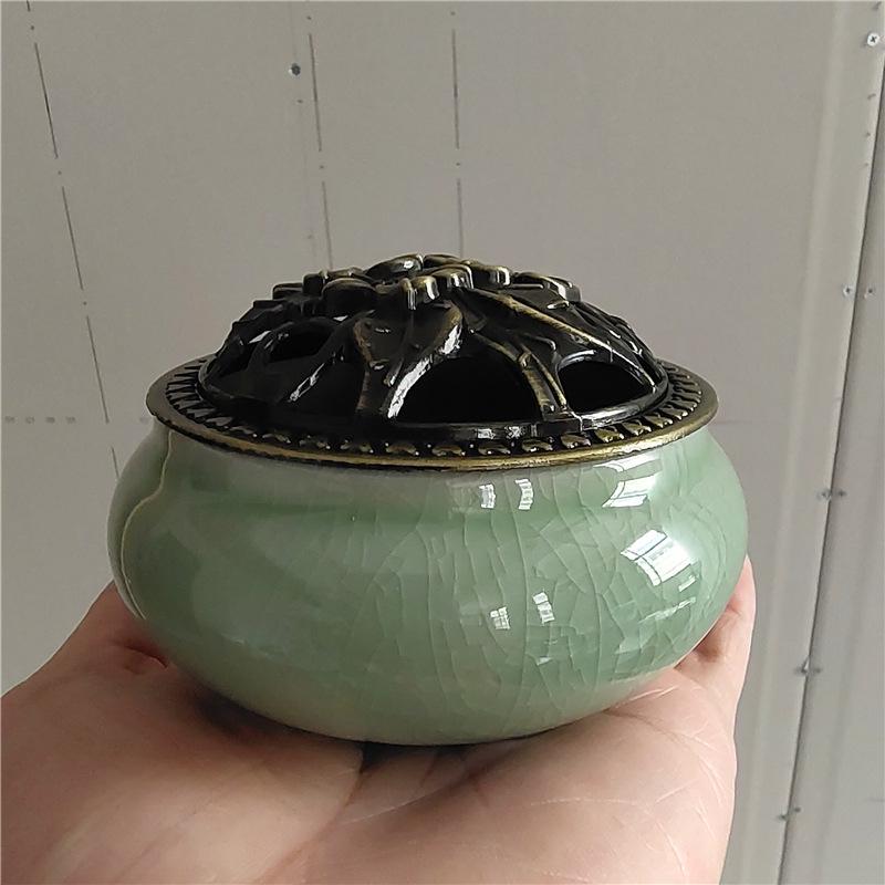 Celadon Ceramic Incense Burner for Home, Buddhist Supplies, Sandalwood Incense Path, Ice Crack Kiln Change Design.