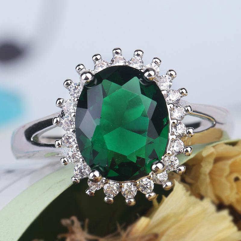 Year Round Ring Diamond Classic Fashion Women'S Zircon Wedding Green Crystal Jewelry