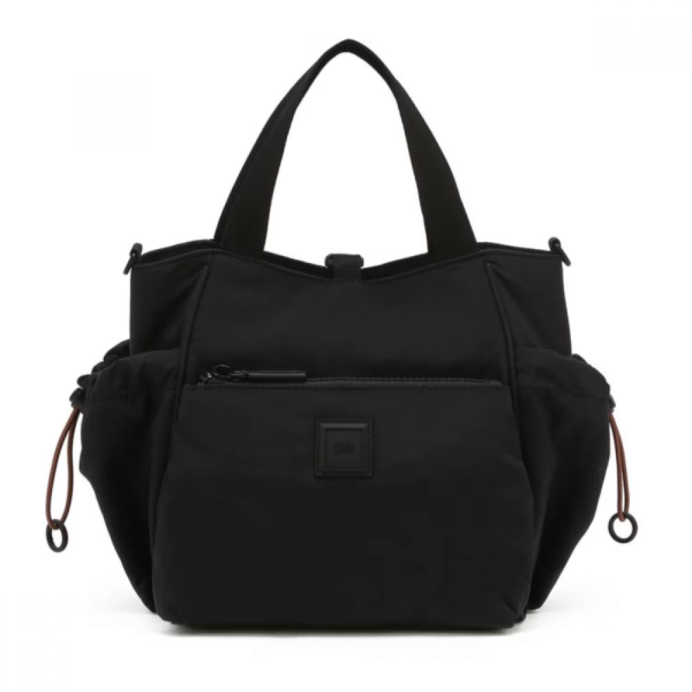 Daks Black Logo Decorated Nylon Tote Bag Dbba6eg36bk