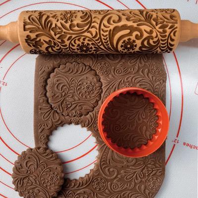 Leaves Pattern Rolling Pin Christmas Wooden Embossing Baking Tools Flower Dough Engraved, In Stock Kitchen Accessories