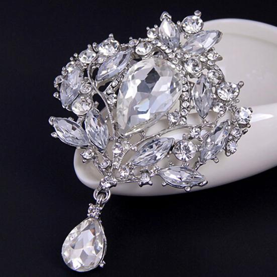 Brooch Water Drop Rust-resistant Alloy Elegant Clothes Pin for Banquet