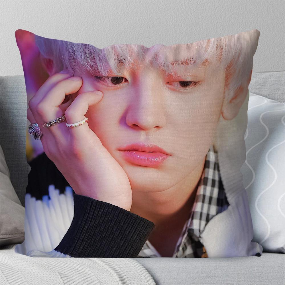 Koreanischer Sänger Star Park Chanyeol Kissenbezug Quadratisches Kissen Schlafzimmer Sofa Freizeit Komfort Kissen Wohnzimmer Heimdekoration 40X40