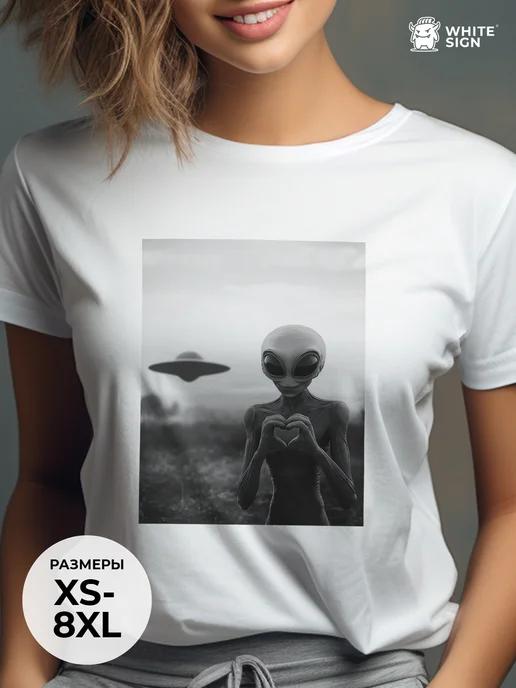 Oversized T-shirt with Love from Space print, cotton S