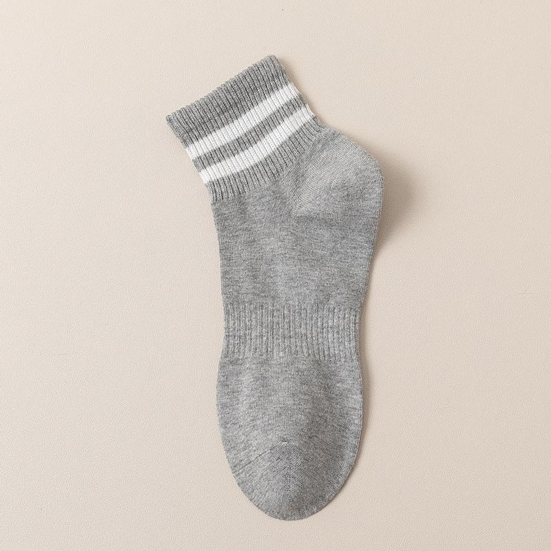 Calzini a righe in cotone Old School con logo personalizzato Calzini sportivi senza cuciture Calzini a compressione per la corsa Calzini sportivi a tubo Crew