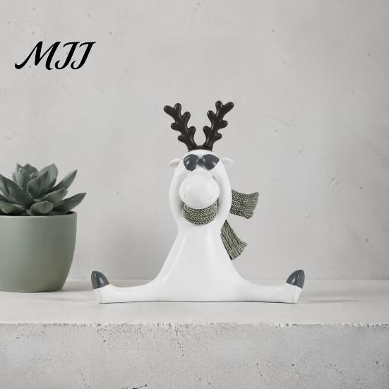 Winter Holiday Desk Ornaments Nordic Minimalist Resin Reindeer Figurine with Knitted Scarf, Cute Healing Deer Statue, Matte White Elk Figurines