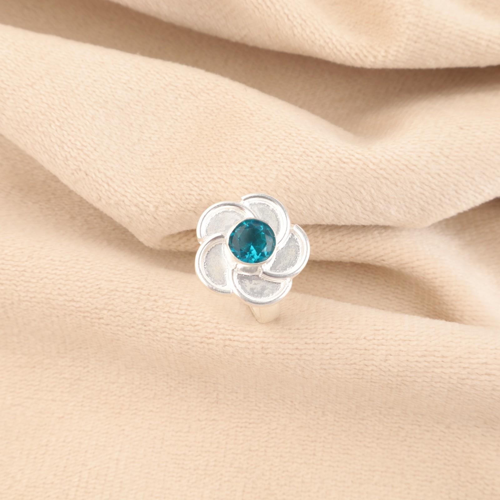 

Natural Apatite 925 Sterling Silver Eternity Sisters Gift Wedding Ring Jewelry RR-51-10 15