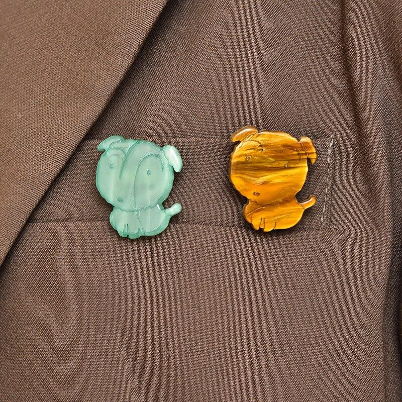 Blucome Broșă acrilice în formă de fată anime pentru femei Grils Decorat Hijab