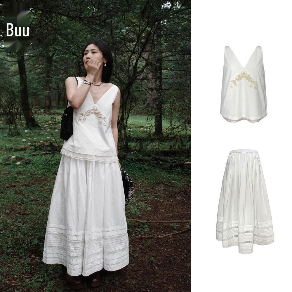 Beaded Organza Patchwork Sleeveless Top & Lace Midi Skirt - Spring/Summer Collection