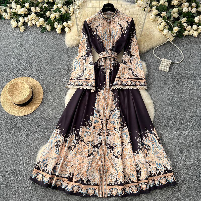 

Mild Luxury Retro Autumn and Winter Bell Sleeve Print Dress Black 2 L