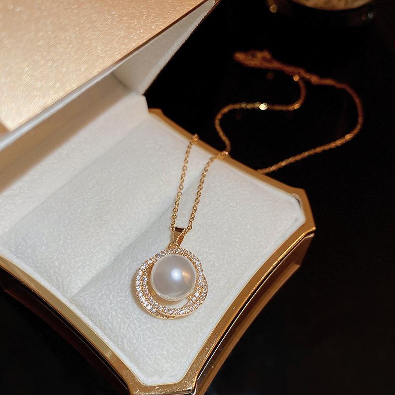 Stainless Steel Zircon Surround Pearl Pendant Necklace Stud Earrings Set French Retro Light Luxury Clavicle Chain Necklace