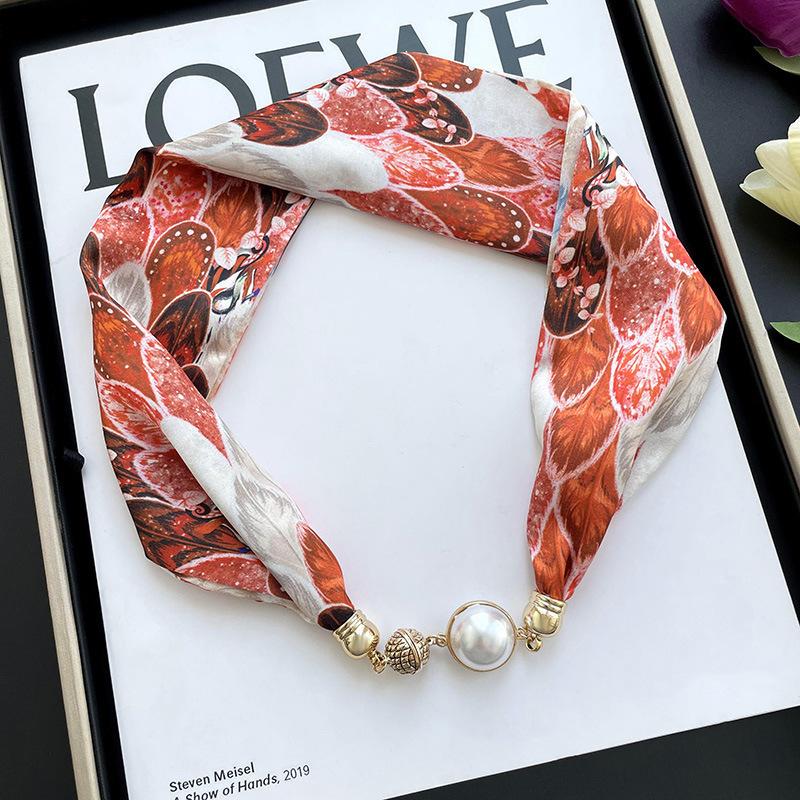 Lazy magnetic buckle silk scarf women's spring and autumn thin neck protection magnetic buckle silk scarf long small collar versatile pearl necklace
