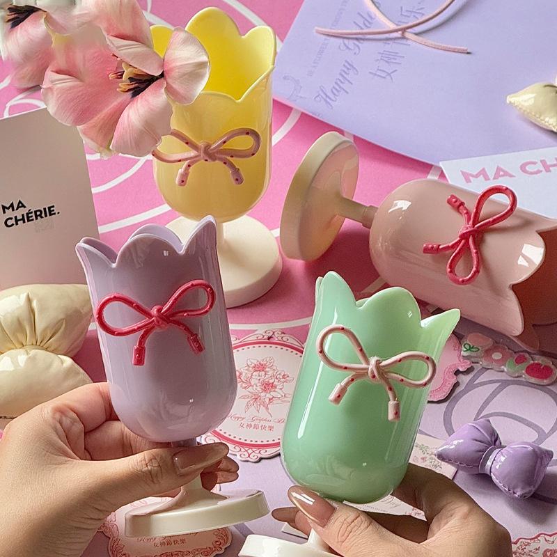 Ins Flower Vase Tulip Pen Holder Pencil Box Makeup Brush Storage Box Photography Props Aesthetic Vase Wedding Decoration