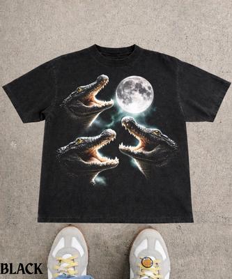 Three Alligators Moon Vintage 90s Graphic T-Shirt,Y2k Crocodile Shirt,Rustic Outdoor Gift,90s Wildlife Nature Top,Full Moon Wilderness Tee