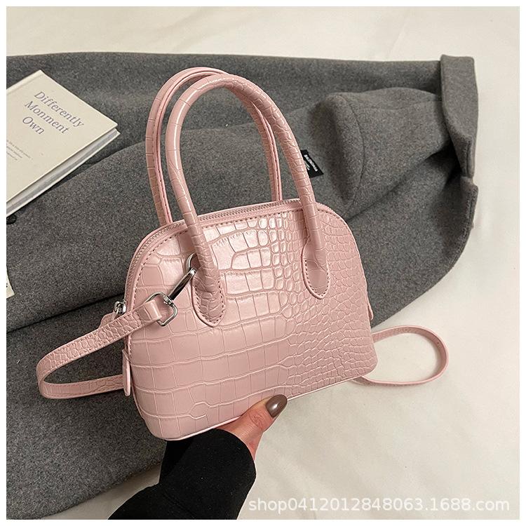 

Весна и лето популярный крокодиловый узор маленькая сумка женская 2025 новая мода универсальная сумка-мессенджер супер огонь портативная сумка-ракушка розовый