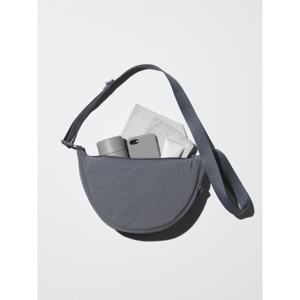 Uniqlo Round Mini Shoulder Bag Model