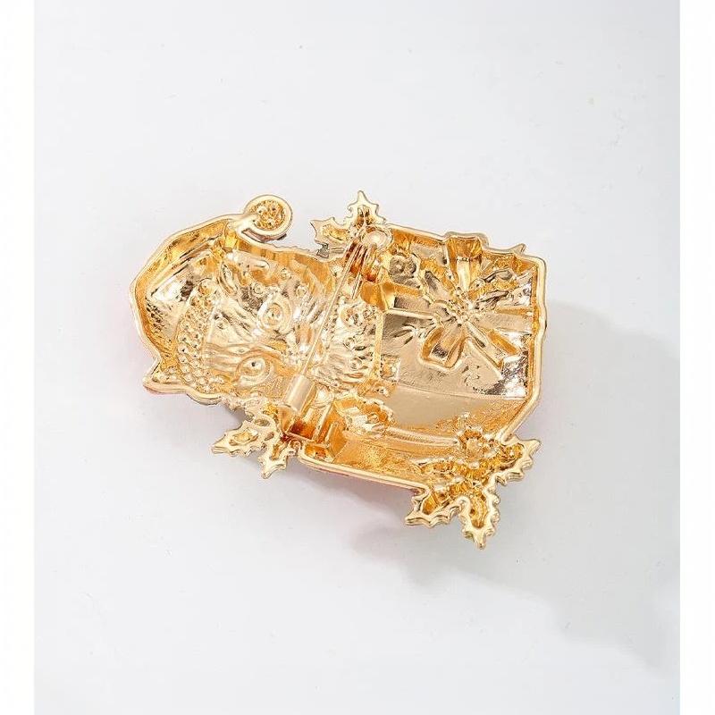 Cute Christmas Cat Brooch Rhinestone Decor for Women Fashion Lapel Pin with Gift Box for Valentine's Day Gifting