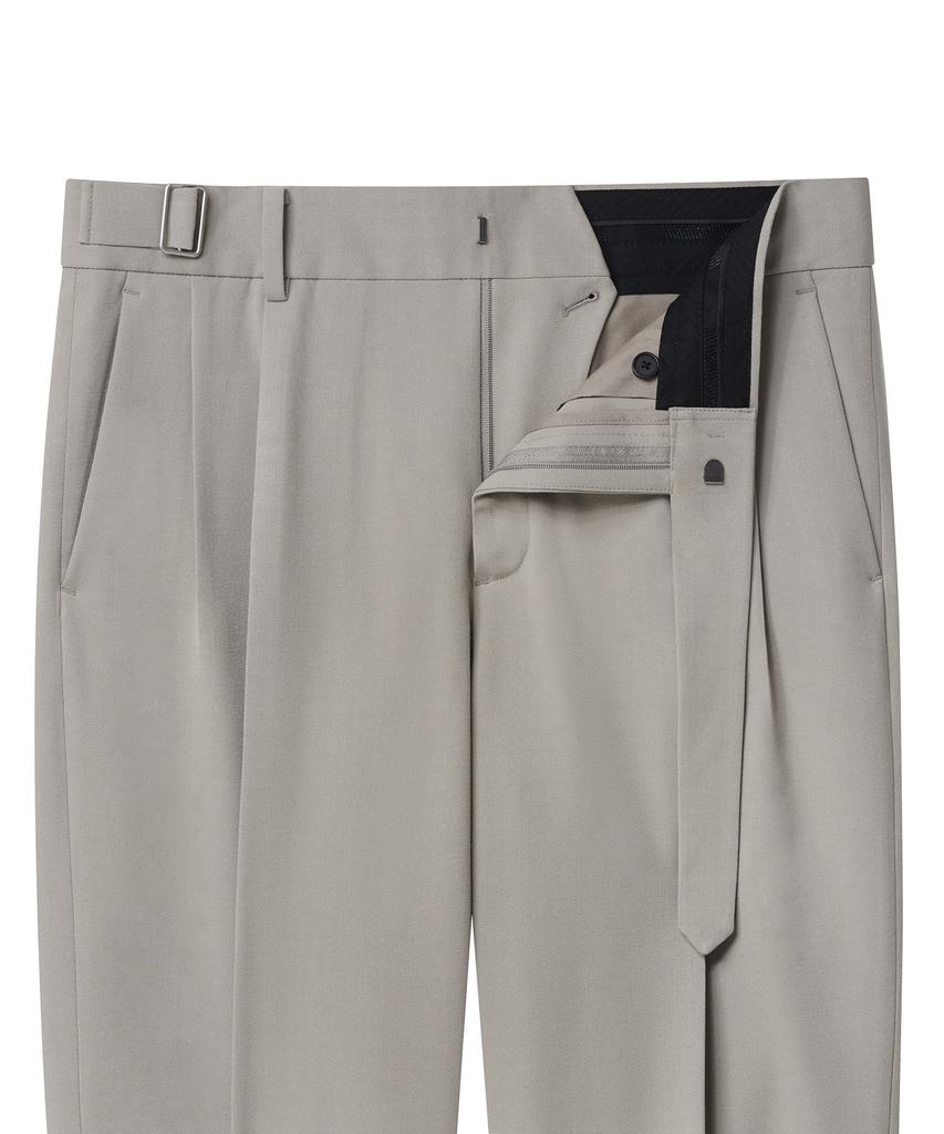 Musinsa Standard Tapered Gurkha Slacks [Light Beige]