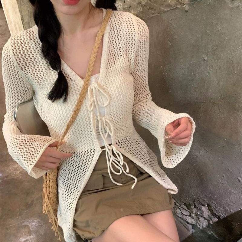 College Style Summer Hollow Out Strap Fresh Trumpet Sleeves Slim Fit Thin Transparent V-neck Knitted Air Conditioning Cardigan