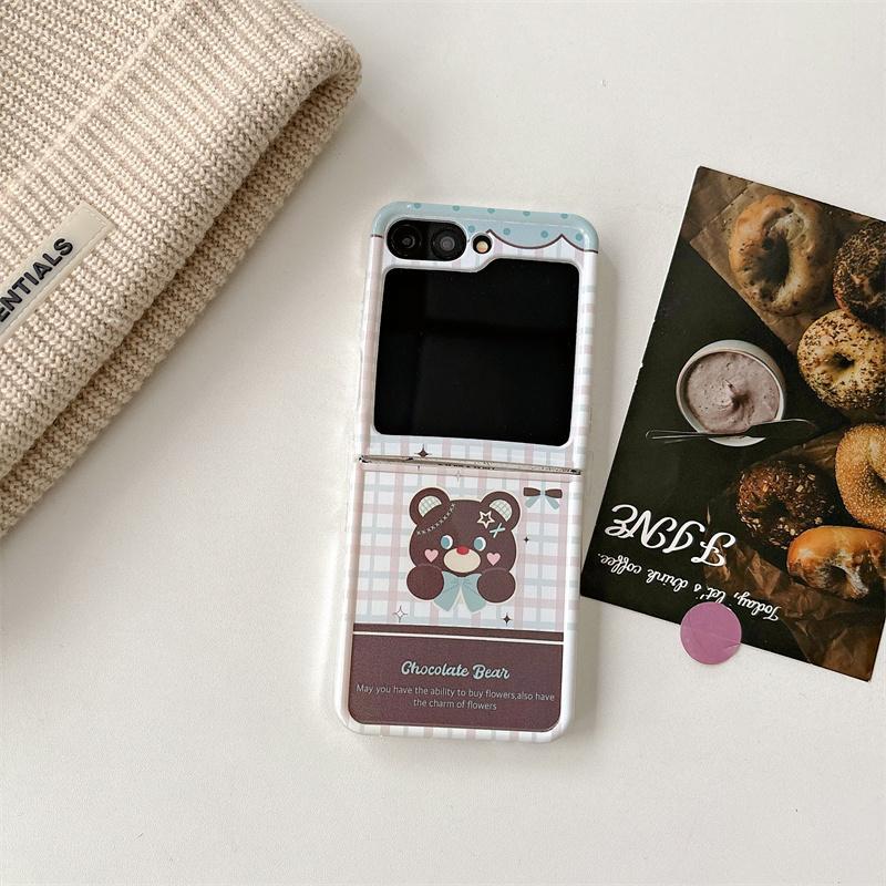 For Samsung Galaxy Z Flip 6 5 4 3 Case Cartoon Bear Bracelet Straight Edge Shockproof Cover For Samsung Z Flip6 ZFlip6