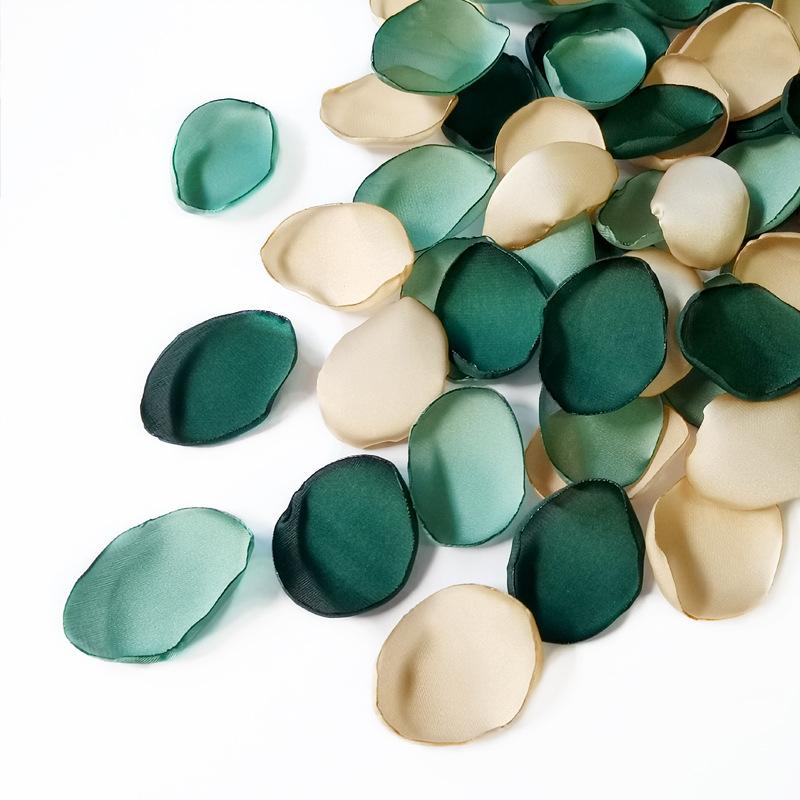 

200pcs Green Gold Silk Rose Petals Flower Petals for Christmas Weddings Proposal Valentine s day Flower Girl Petals Aisle Flower темно-зеленого