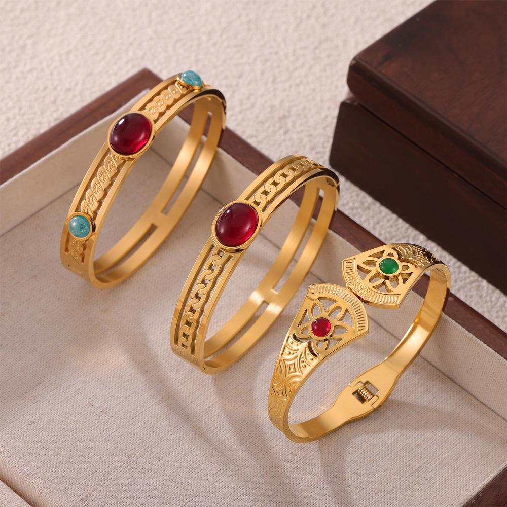 Retro Gold-Plated Titanium Steel Bracelet with Inlaid Natural Stone and Hollow Design for Women