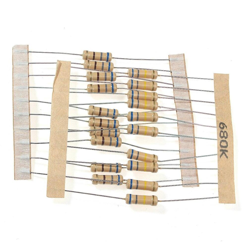 Résistances Carbone 8.2K Ohms – 1/4 Watt – Tolérance 5% – Lot De 200 Pièces – Pour électronique Et Bricolage